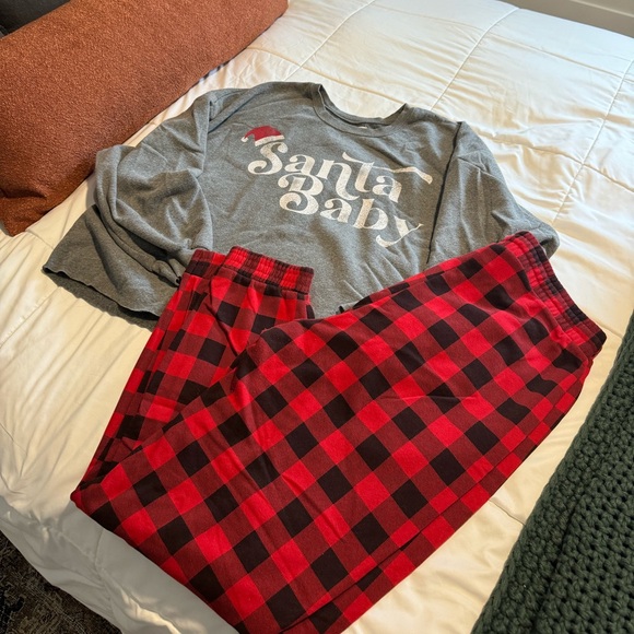 Christmas PJ set - Picture 1 of 1